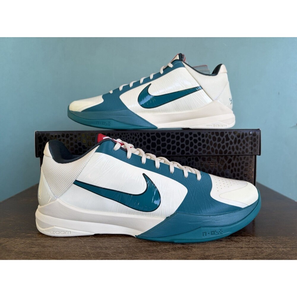 Nike Kobe 5 Protro Caitlin Clark PE "Scrabble" Men's Size 10 Z1852-100